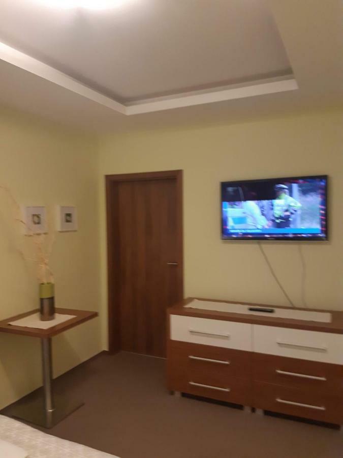 Penzion Hastrman Banska Bystrica Luaran gambar
